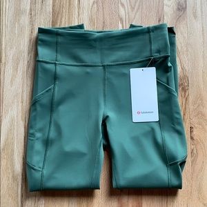 Invigorate HR Crop 23”